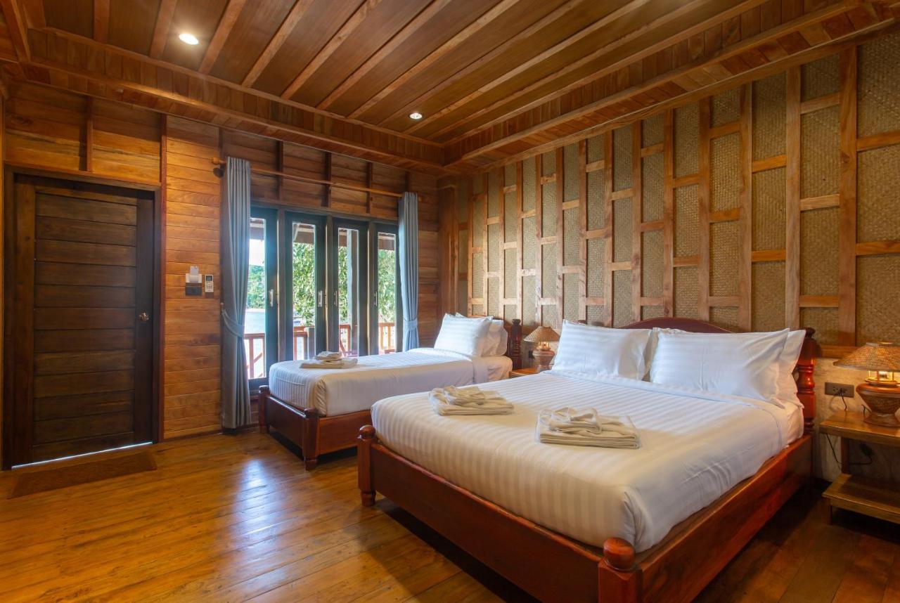 Koh Tao Relax Freedom Beach Resort Bagian luar foto